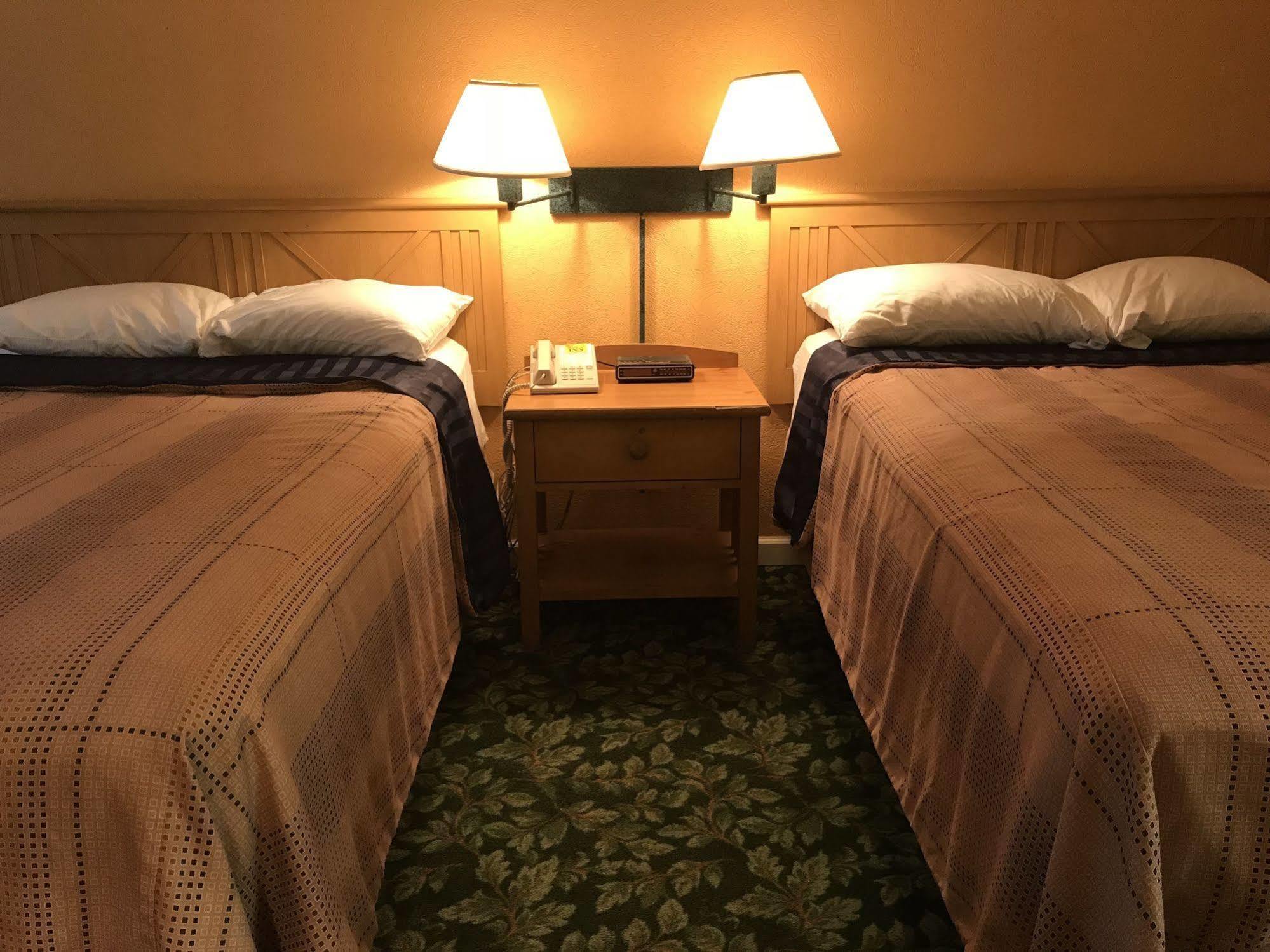 Seven Hills Suites I-10 タラハシー エクステリア 写真